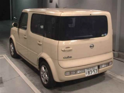 NISSAN CUBE