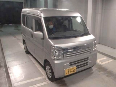 NISSAN NV100 CLIPPER
