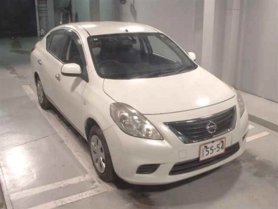 NISSAN TIIDA LATIO