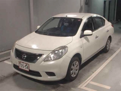 NISSAN TIIDA LATIO