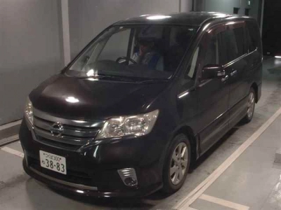 NISSAN SERENA