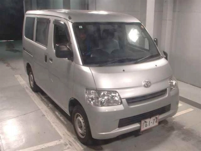 TOYOTA TOWN ACE VAN