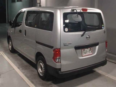 NISSAN NV200 VANETTE VAN