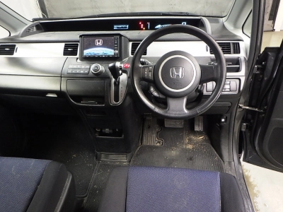 HONDA STEPWGN SPADA