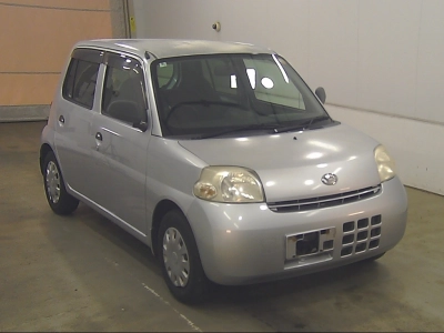 DAIHATSU ESSE