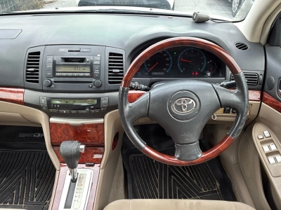 TOYOTA PREMIO