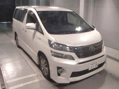 TOYOTA VELLFIRE