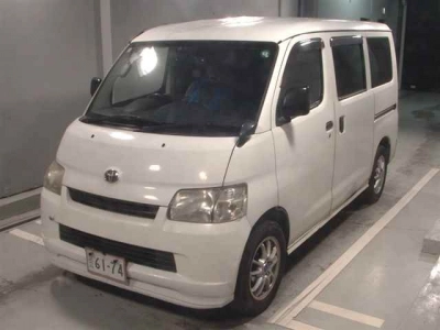 TOYOTA TOWN ACE VAN