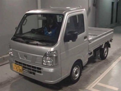 NISSAN NT100 CLIPPER