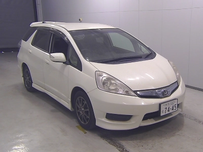 HONDA FIT SHUTTLE