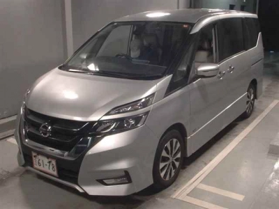 NISSAN SERENA