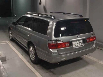 NISSAN STAGEA