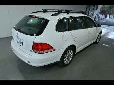 VOLKSWAGEN GOLF WAGON