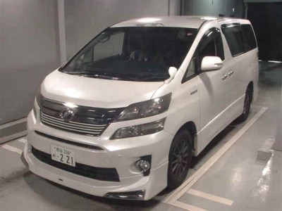 TOYOTA VELLFIRE