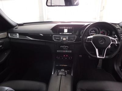 MERCEDES BENZ E CLASS STATION WAGON