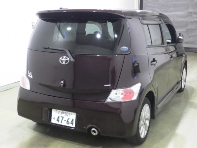 TOYOTA BB