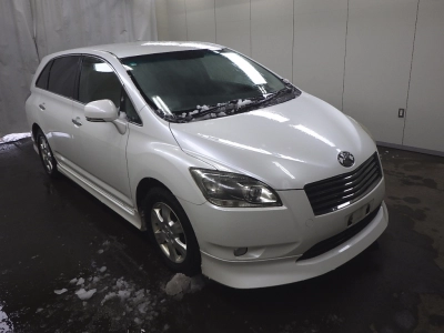 TOYOTA MARK X ZIO
