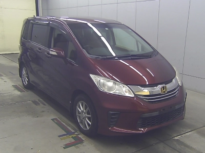 HONDA FREED