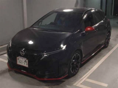 NISSAN AURA