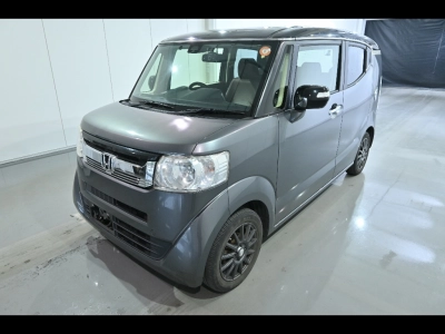 HONDA N-BOX SLASH