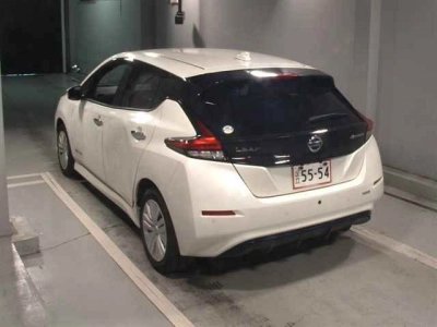 NISSAN LEAF