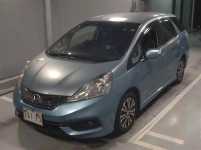 HONDA FIT SHUTTLE