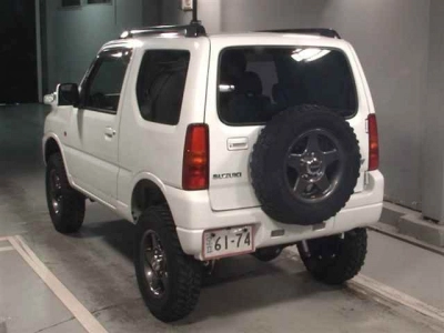 SUZUKI JIMNY