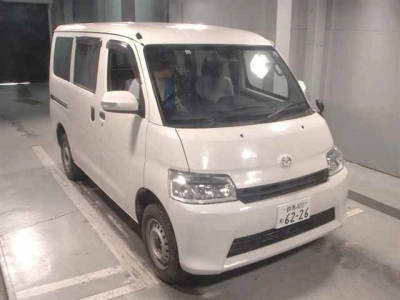 MAZDA BONGO VAN