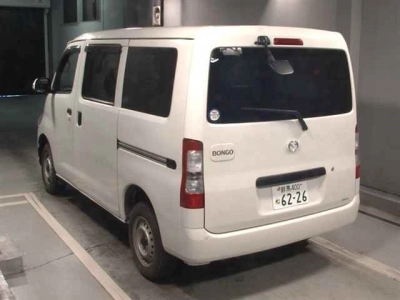 MAZDA BONGO VAN