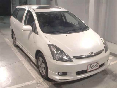 TOYOTA WISH