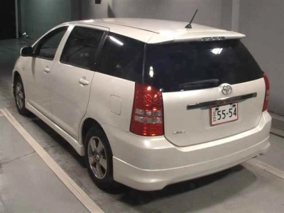 TOYOTA WISH