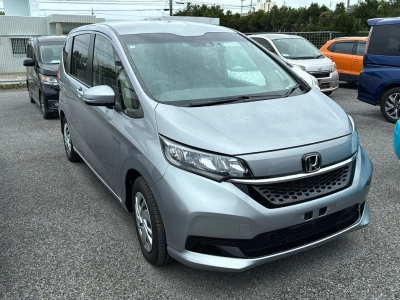 HONDA FREED+