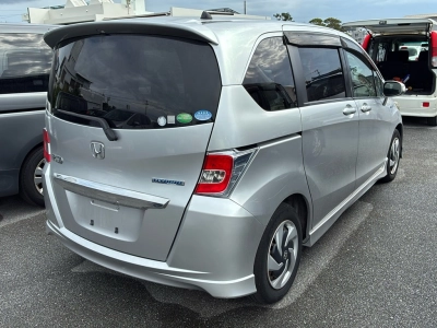 HONDA FREED
