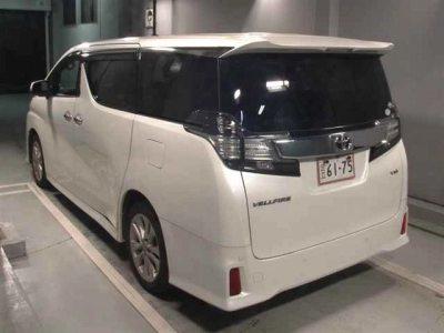 TOYOTA VELLFIRE