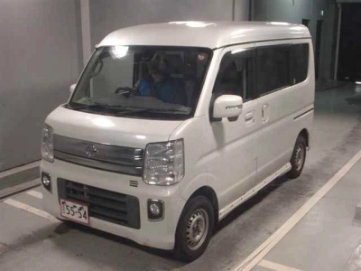NISSAN NV100 CLIPPER RIO