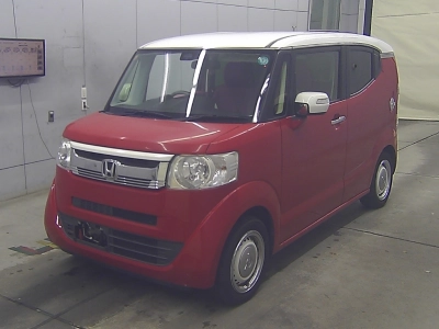 HONDA N-BOX SLASH