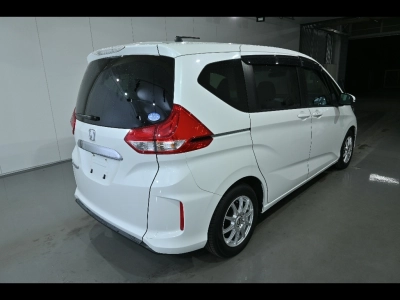 HONDA FREED+