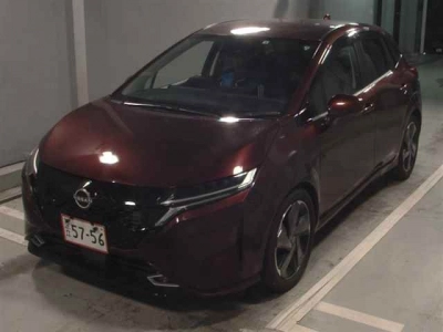 NISSAN AURA