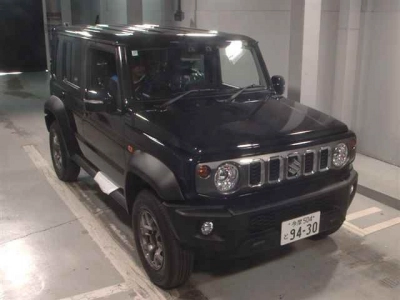 SUZUKI JIMNY NOMADE