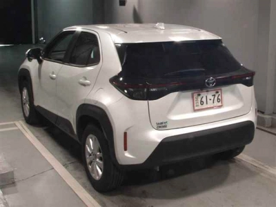 TOYOTA YARIS CROSS