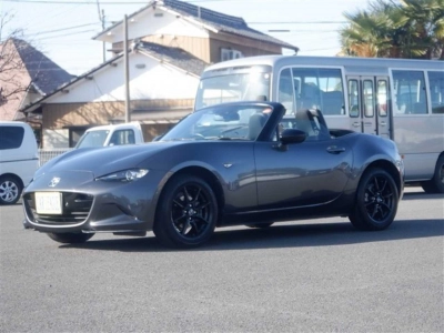 MAZDA ROADSTER