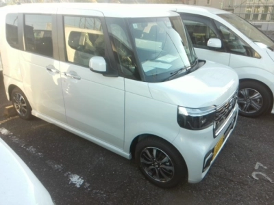 HONDA N BOX CUSTOM
