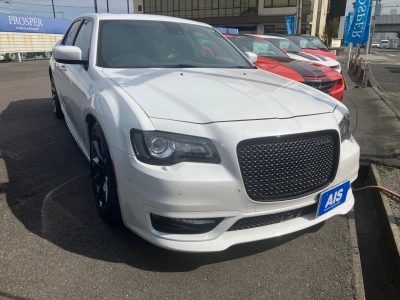 CHRYSLER 300