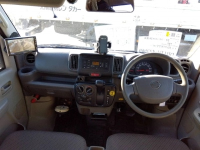 NISSAN NV100 CLIPPER