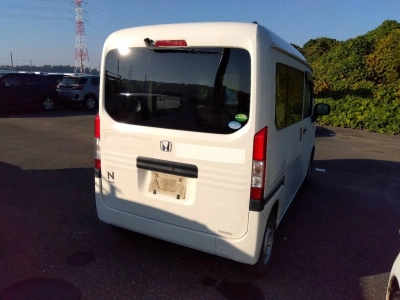 HONDA N-VAN