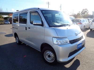 TOYOTA TOWN ACE VAN