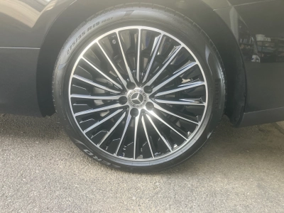 MERCEDES BENZ E CLASS