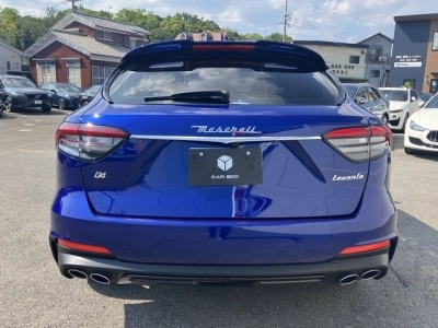 MASERATI LEVANTE