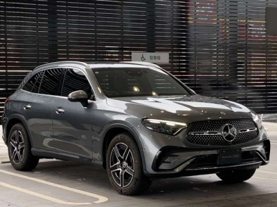 MERCEDES BENZ GLC