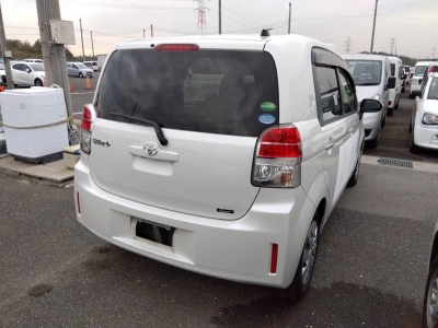 TOYOTA SPADE
